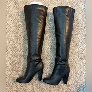 Black Knee-High Women's Boots